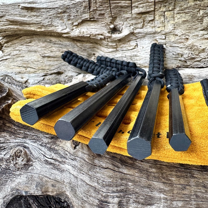 أداة إشعال النار للبقاء على قي - مراجعة Ferro Rod Striker وسعره